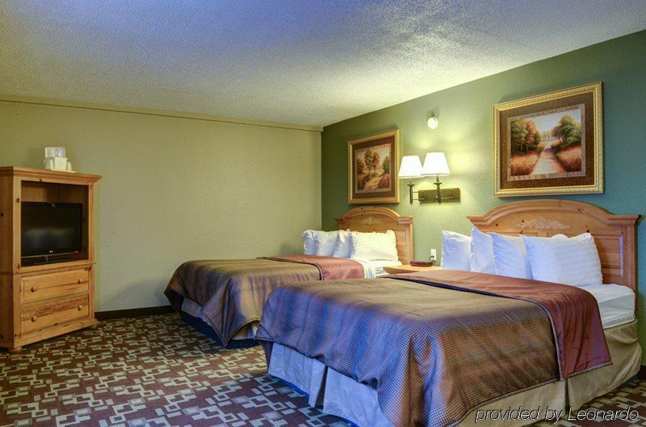 Boarders Inn & Suites - Kearney Room photo